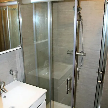 Apartament Mont-rouge E 012 - View 6 Pers