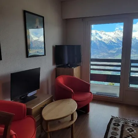 Mont-rouge E 012 - View 6 Pers Appartement