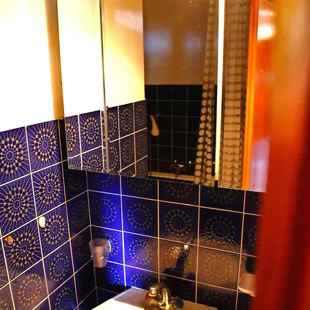 Mont-rouge E 012 - View 6 Pers *