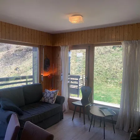 Mont-rouge E 012 - View 6 Pers Вейзона