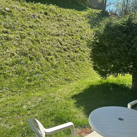 Mont-rouge E 012 - View 6 Pers * Вейзона